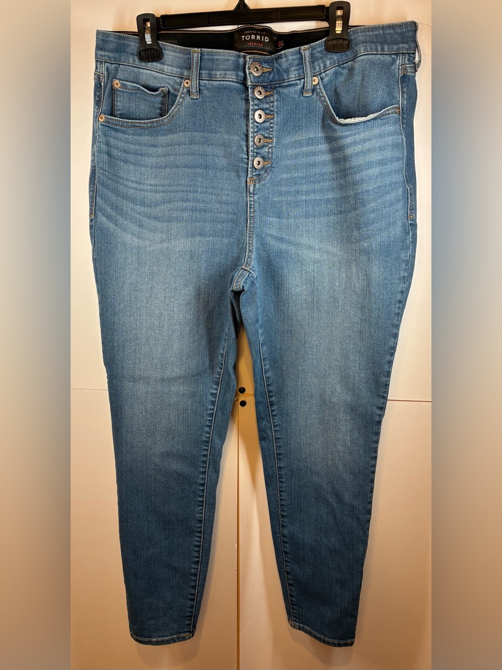 Torrid Sky High Skinny Jeans Women's Size 18R High Rise Button Fly Stretch Denim